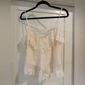 Beautiful Brand New Women’s Abercrombie Lace Top - size M